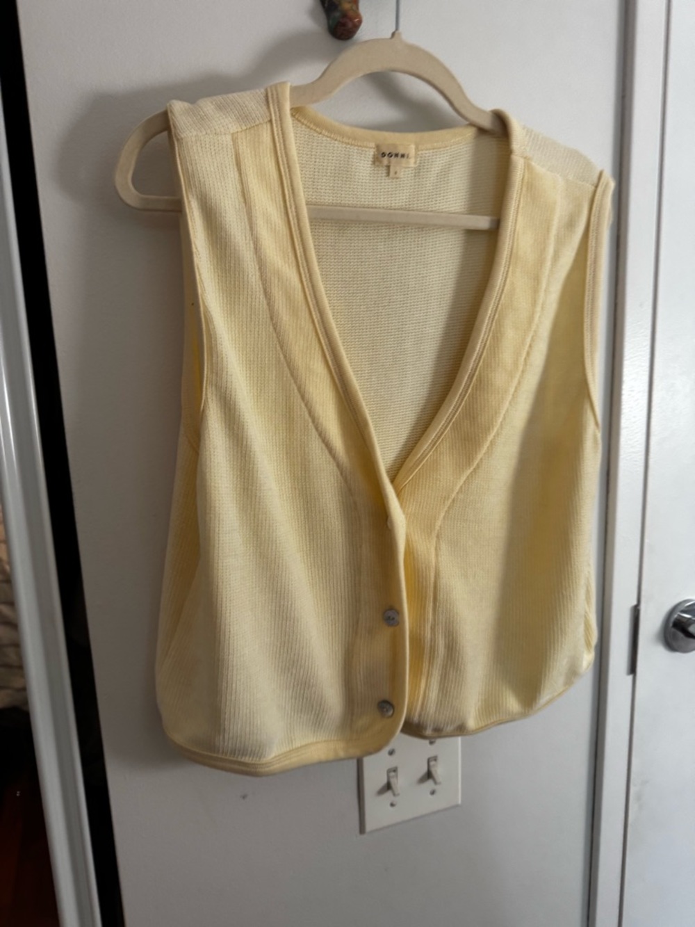DONNI. Yellow Chenille Button-Front Tank Vest - Picture 5 of 7